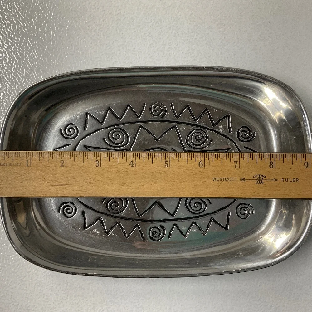 Small Wilton Armetale silver metal dish